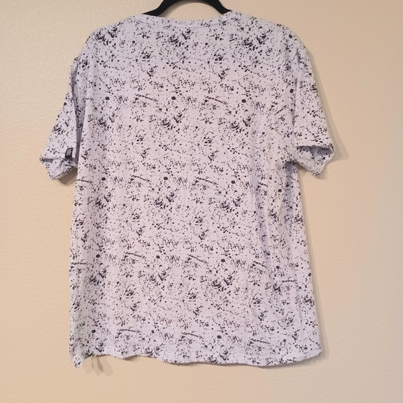One Point One White with Black Splash Paint Print Top Size: XL - Picture 5 of 7